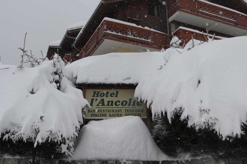 Hotel Ancolie - Champagny En Vanoise La Plagne Exterior photo